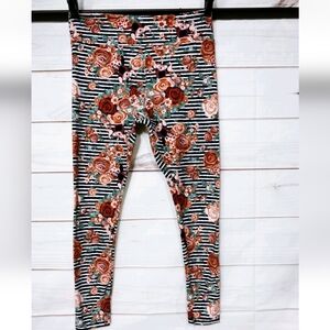 LuLaRoe Womens Queen of Hearts Floral Leggings